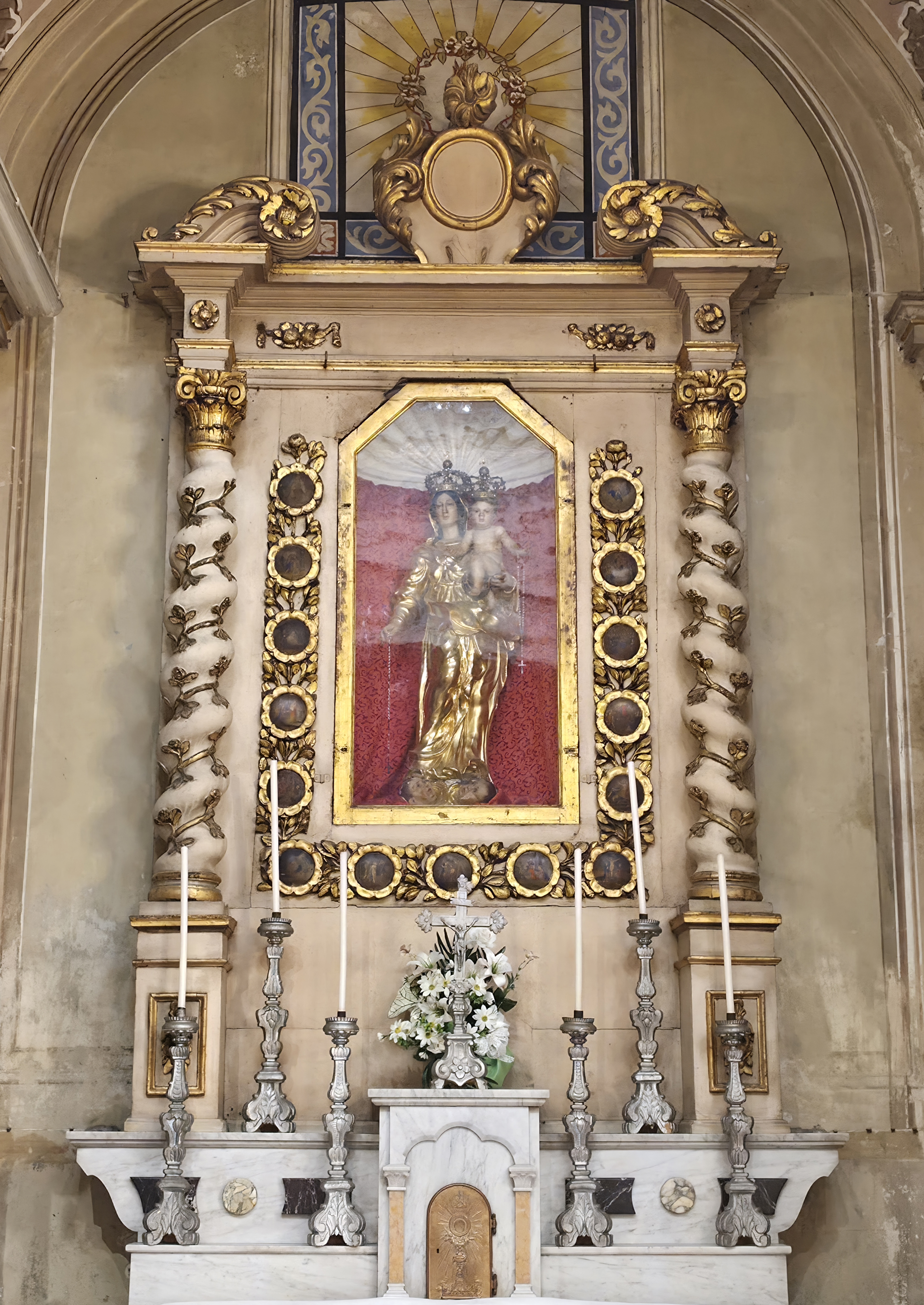 Foto della cappella della Vergine del Rosario